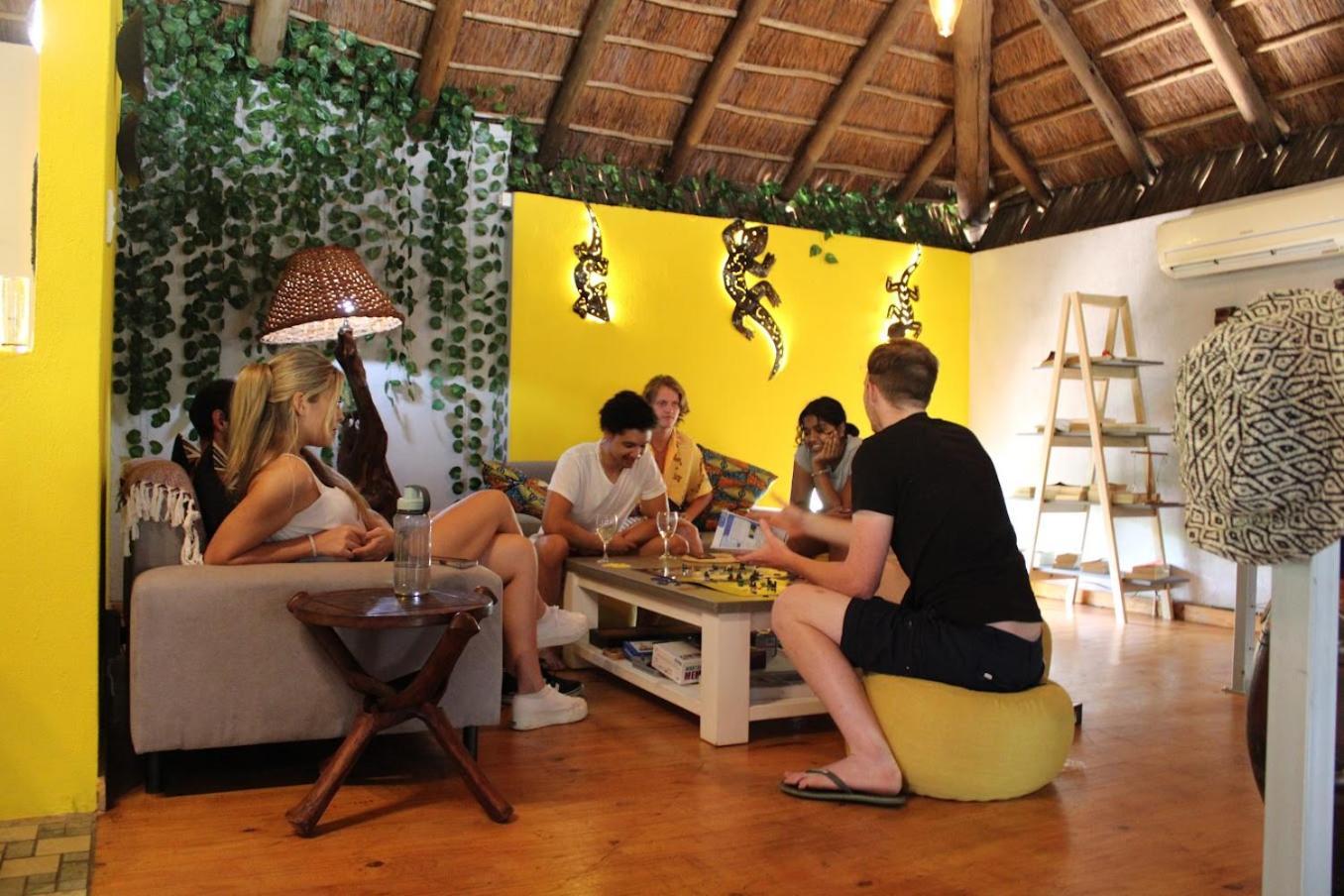 מרלות' פארק Kruger Park Hostel מראה חיצוני תמונה
