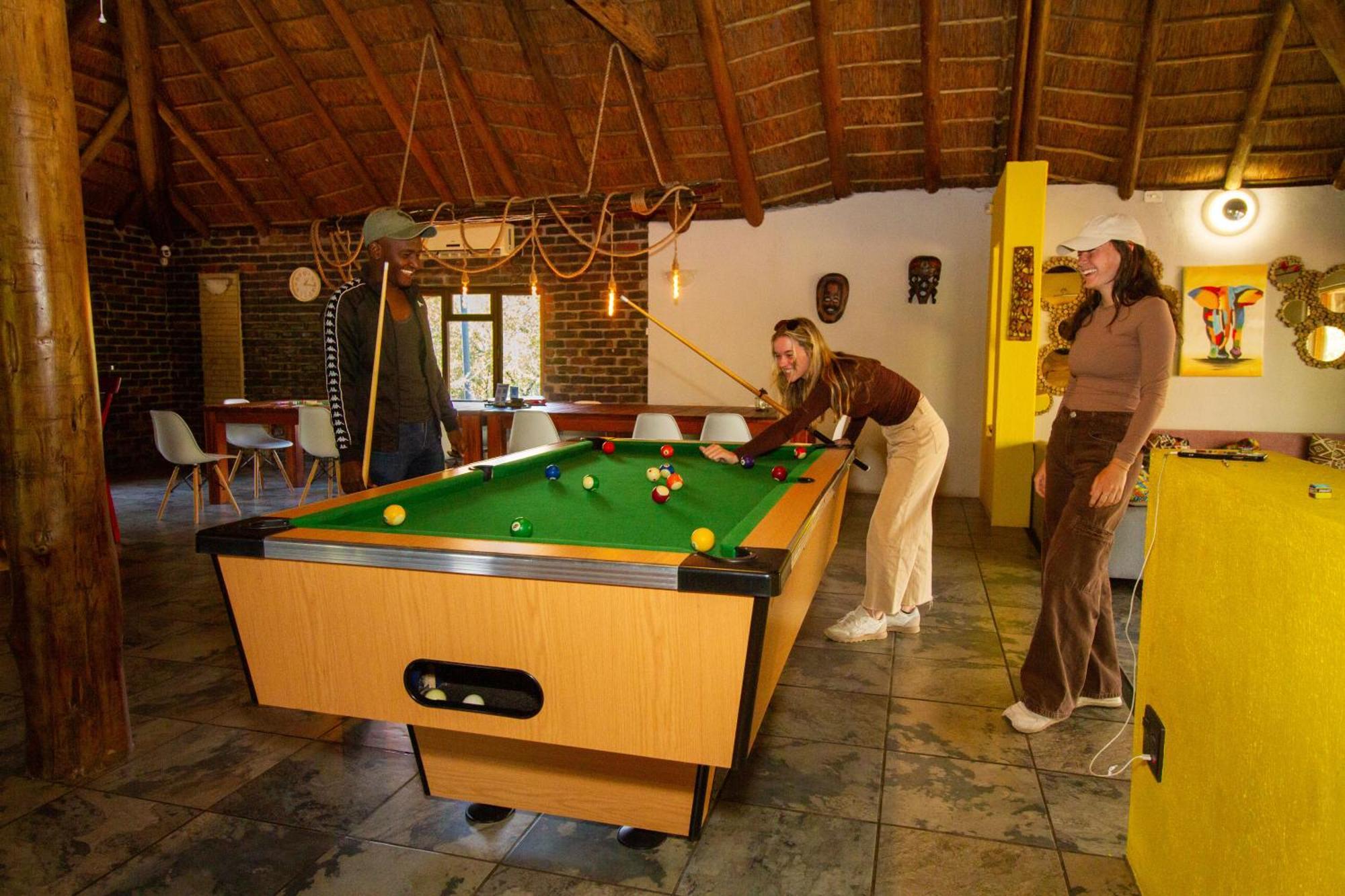 מרלות' פארק Kruger Park Hostel מראה חיצוני תמונה